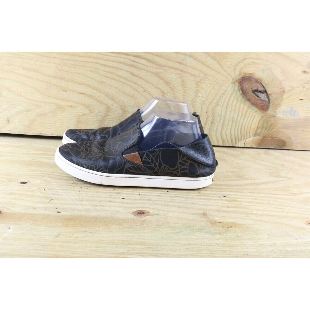 OluKai Womens Shoes Sz 9.5 PEHUEA Lau Multicolor Floral Slip On